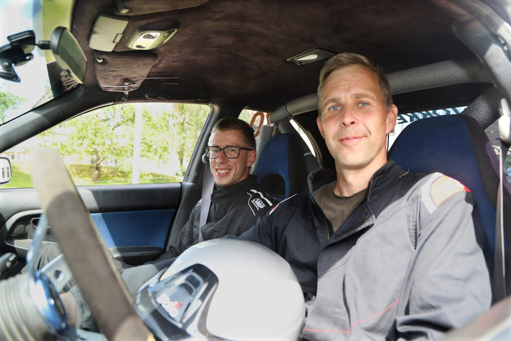 Jānis Lazdiņš/ Armands Jugāns šoreiz piektie savā 4WD+ klasē un sestie kopvērtējumā.
Autors: Foto: Gatis Bogdanovs