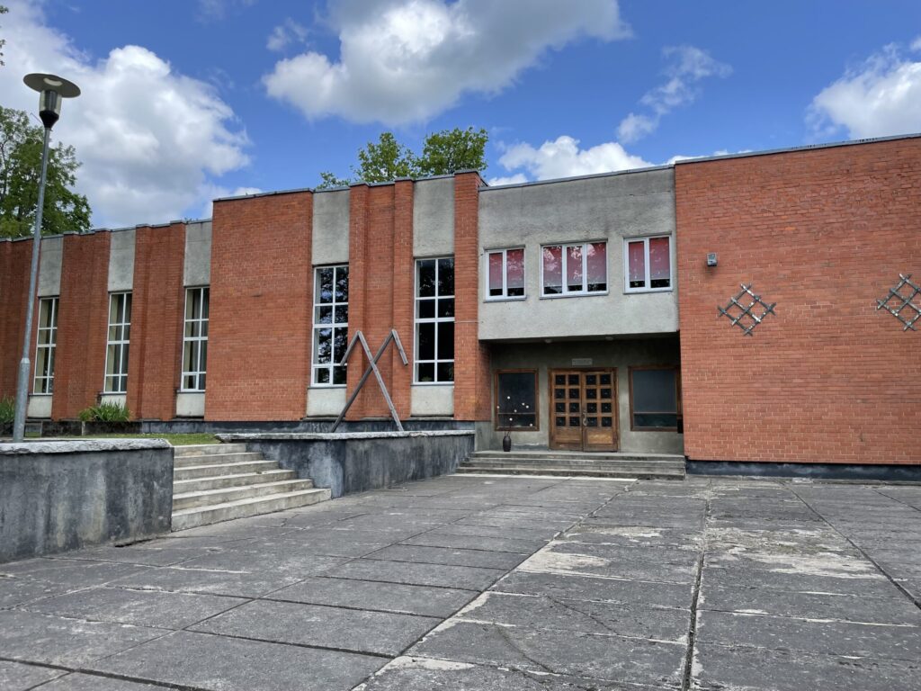 Aluksniesiem.lv raksta attēla aizvietotājs