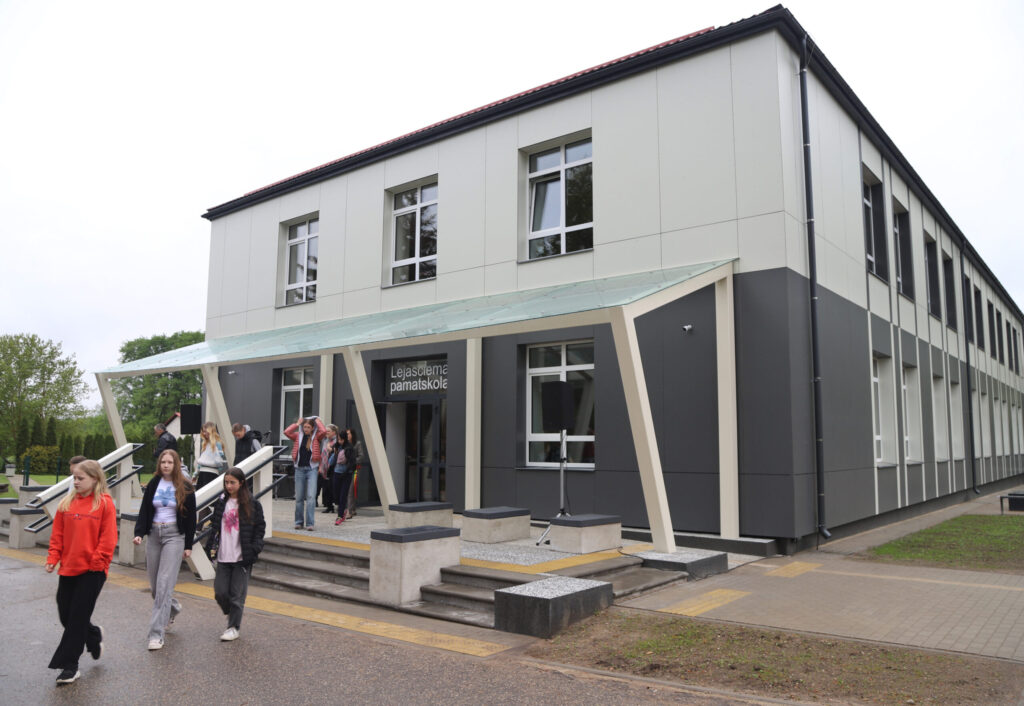 Aluksniesiem.lv raksta attēla aizvietotājs