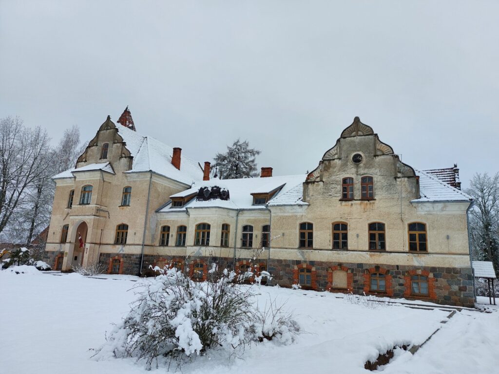 Aluksniesiem.lv raksta attēla aizvietotājs