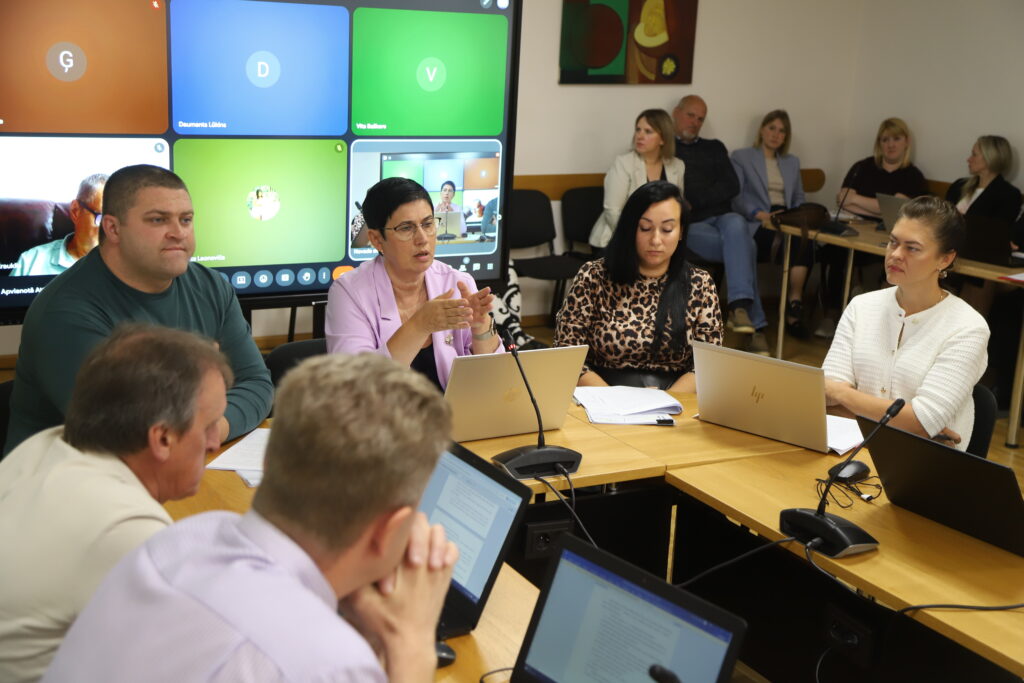 Aluksniesiem.lv raksta attēla aizvietotājs