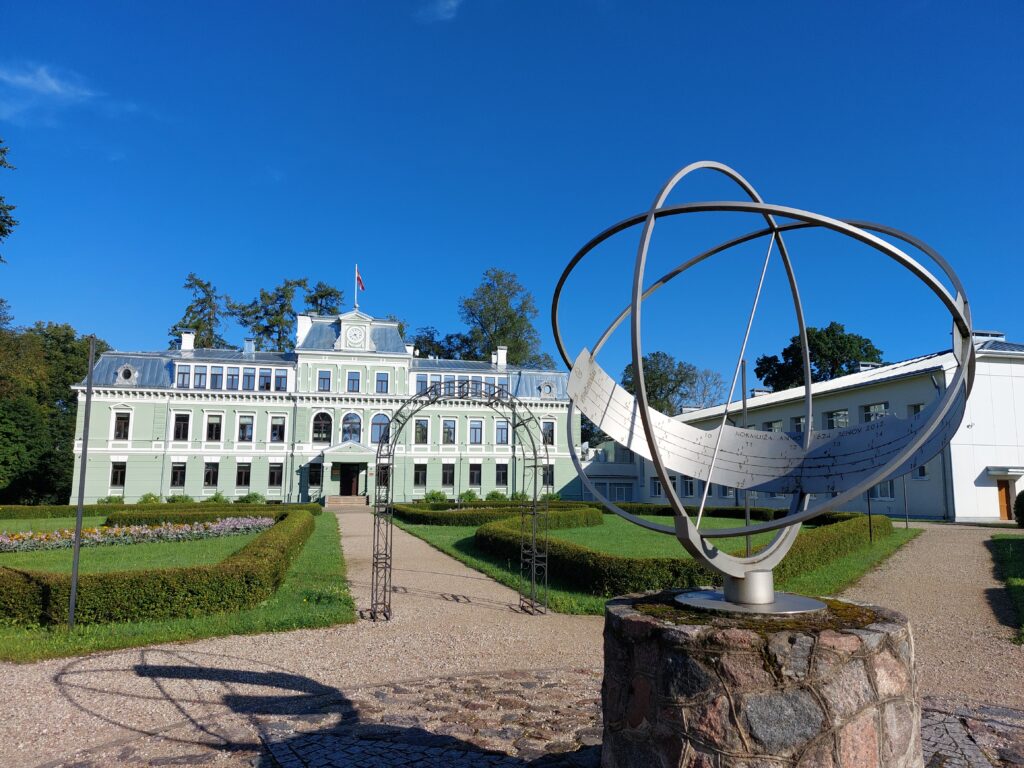 Aluksniesiem.lv raksta attēla aizvietotājs