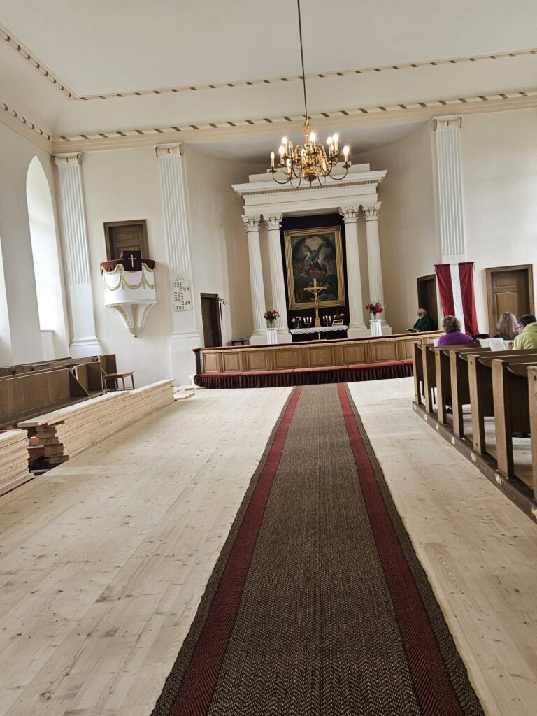 Aluksniesiem.lv raksta attēla aizvietotājs