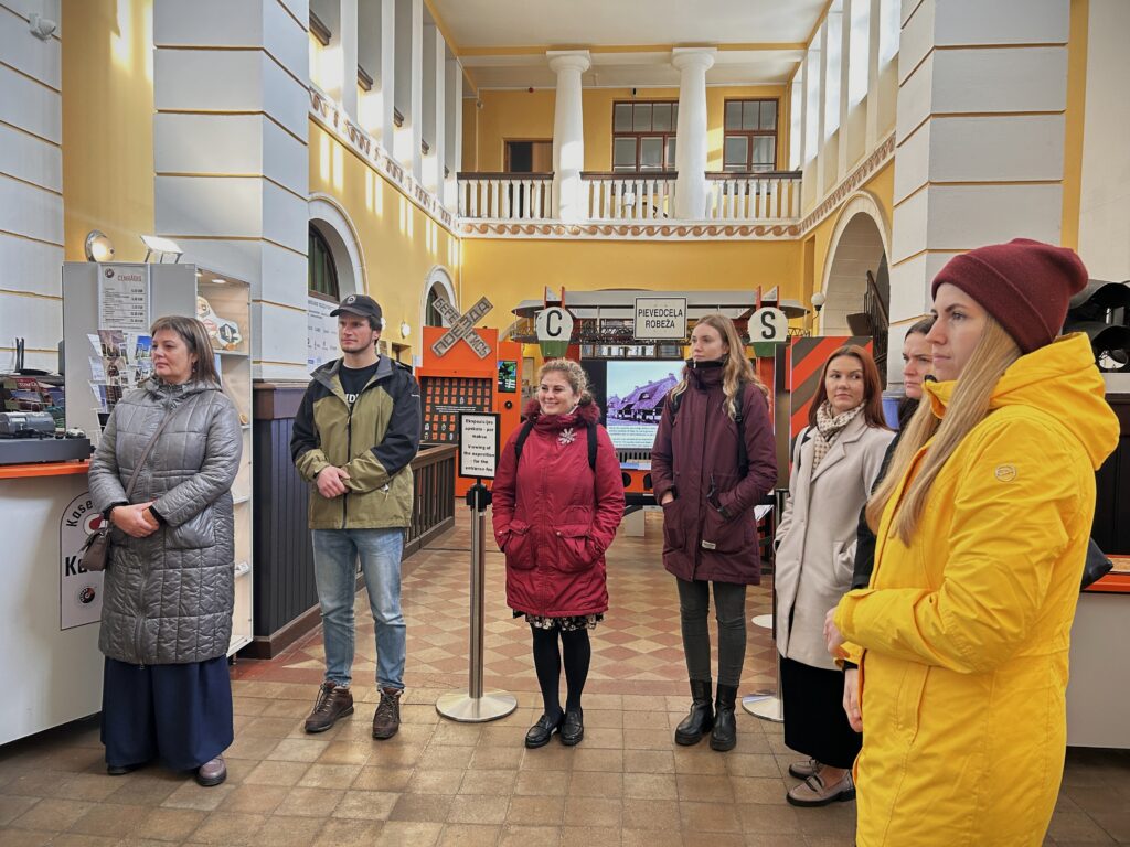 Aluksniesiem.lv raksta attēla aizvietotājs