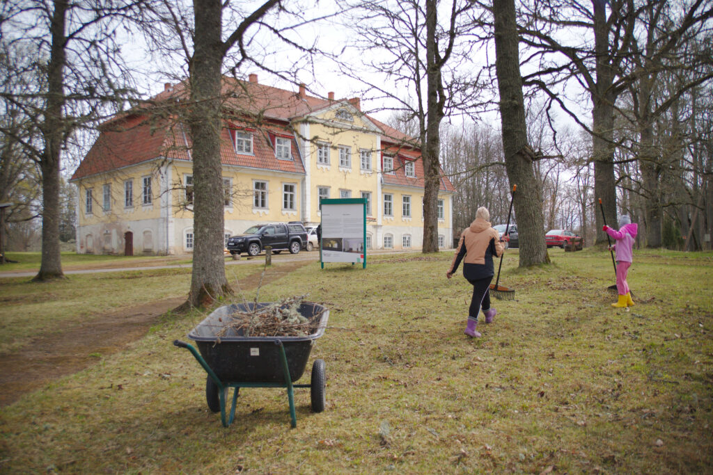 Aluksniesiem.lv raksta attēla aizvietotājs