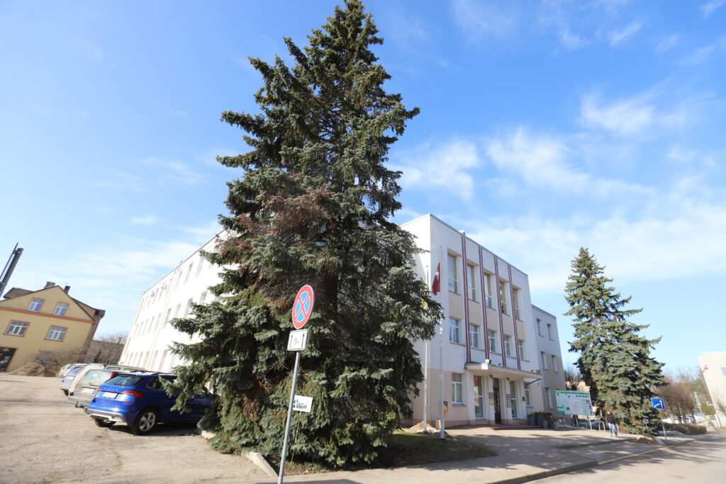 Aluksniesiem.lv raksta attēla aizvietotājs