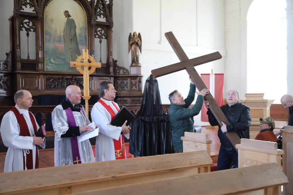 Aluksniesiem.lv raksta attēla aizvietotājs